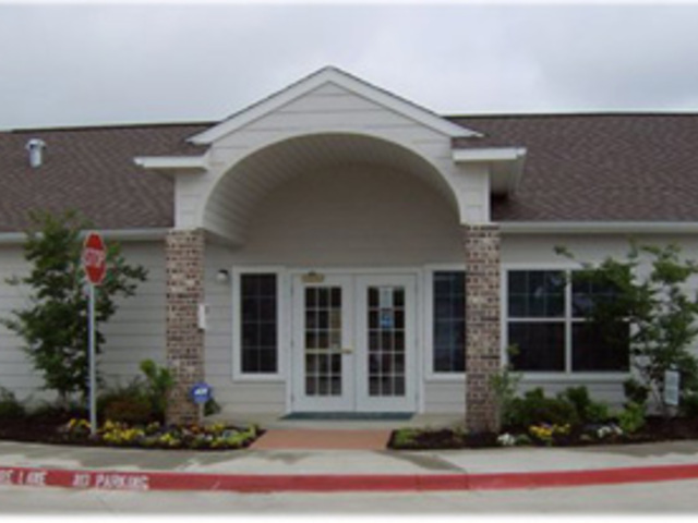 Villas of Hubbard Apartments