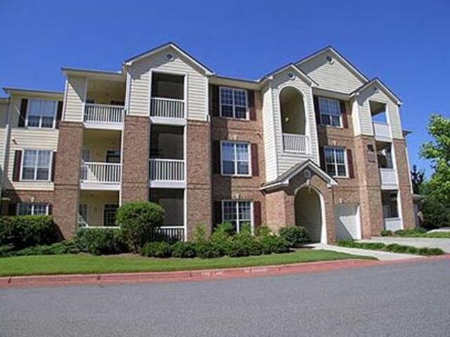Pet Friendly for Rent in Alpharetta