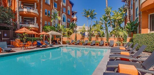 Palazzo East At Park La Brea Los Angeles Ca Apartments For Rent Palazzo East At Park La Brea
