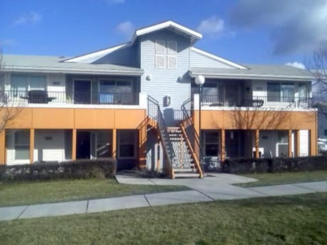 Viewcrest Apartments