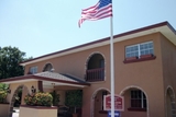 7 Central Apartments
