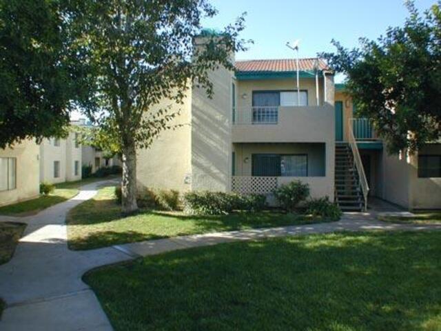 Apartment for Rent in Colton