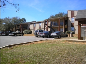 Whispering Pines Apartments | Palestine, Texas, 75801   MyNewPlace.com