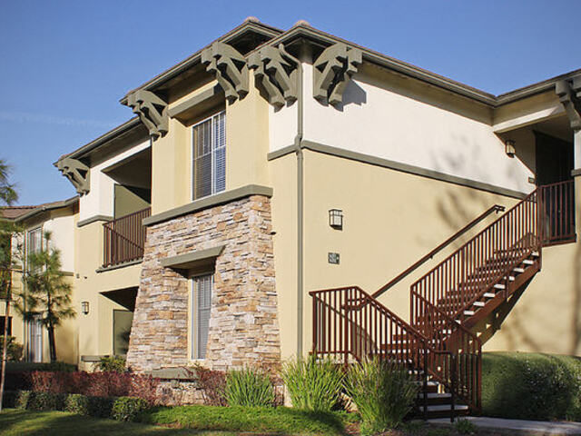 Apartment for Rent in Rancho Cucamonga