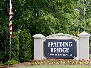 Spalding Bridge | Atlanta, Georgia, 30328  Garden Style, MyNewPlace.com