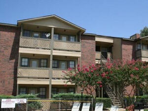 Eagle Creek | Dallas, Texas, 75287  Small Building, MyNewPlace.com