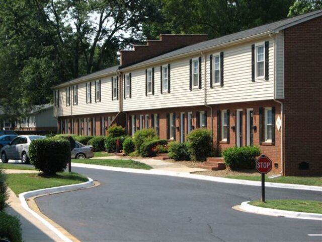 Wendover Garden Apartments Charlotte Nc Wendover Garden Apartments Charlotte Nc
