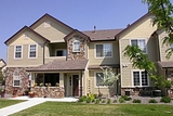 Crestone Apartment Homes