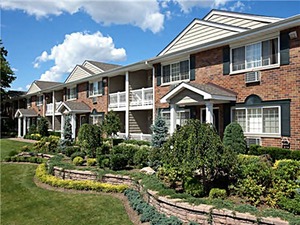 Fairfield Suburbia Gardens | West Babylon, New York, 11704   MyNewPlace.com