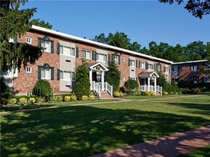 Fairfield West At Hauppauge | Hauppauge, New York, 11788   MyNewPlace.com