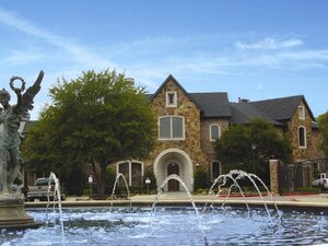 Villas At Parkside | Farmers Branch, Texas, 75244  Garden Style, MyNewPlace.com