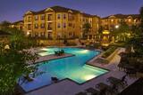 Broadstone at Grand Avenue
