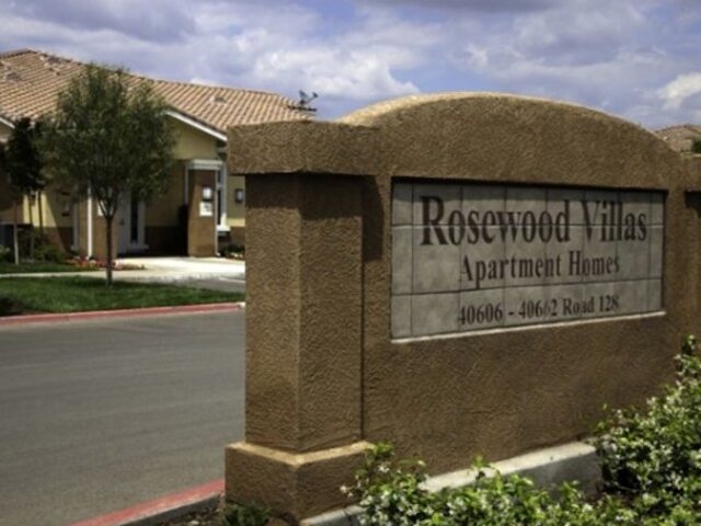 Rosewood Villas Apartments