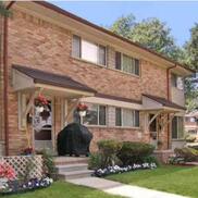 Arlington Townhouses And Apartments