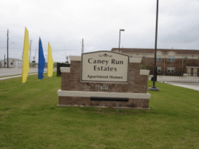 Caney Run Estates Apartments