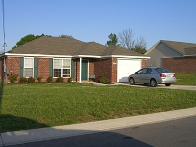 Short Mountain Village Apartments