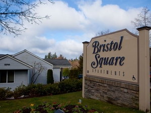 Bristol Square | Lynnwood, Washington, 98087  Garden Style, MyNewPlace.com