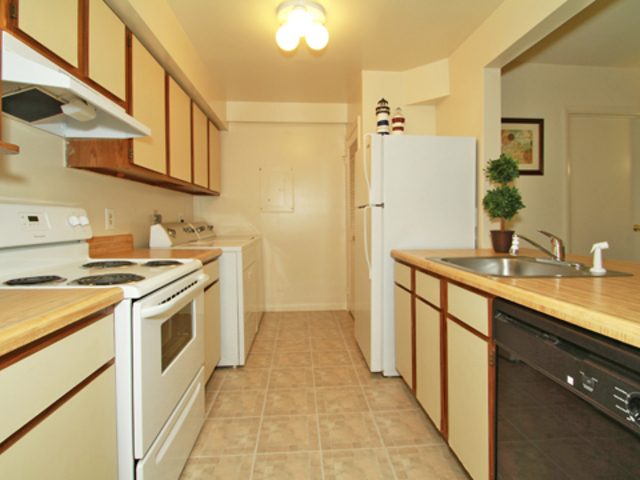 Seagrass Cove Apartments