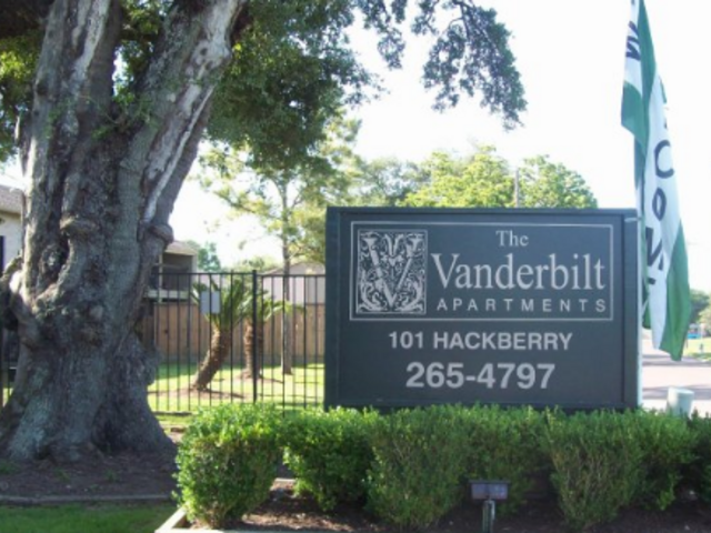 Vanderbilt Apartments