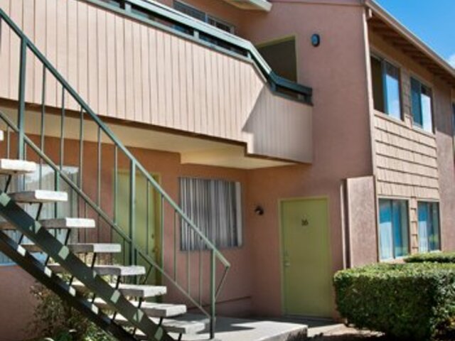 Apartment for Rent in Salinas
