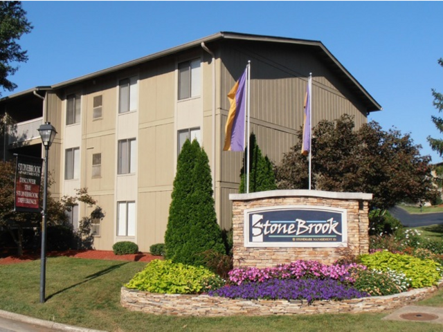 StoneBrook Apartments