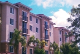 Lakeside Commons