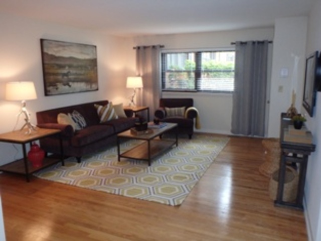 Apartment for Rent in Hamden