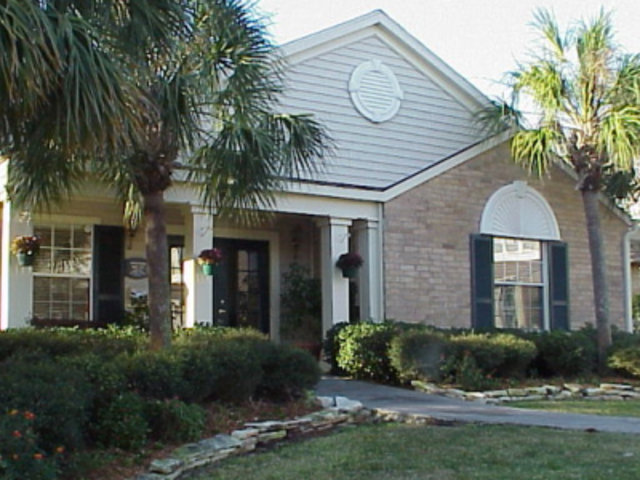 The Rafters Apartments