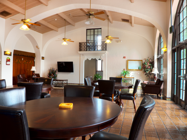 Mt. Whitney Apartments