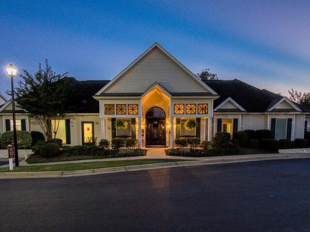 Plantation Apartments