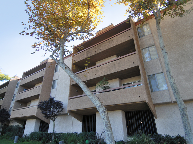 Apartment for Rent in Pasadena