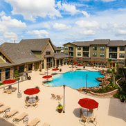 Queenston Manor Apartment Homes