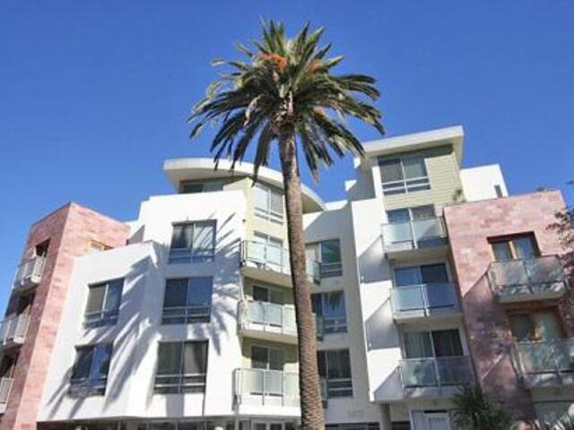Apartment for Rent in Santa Monica