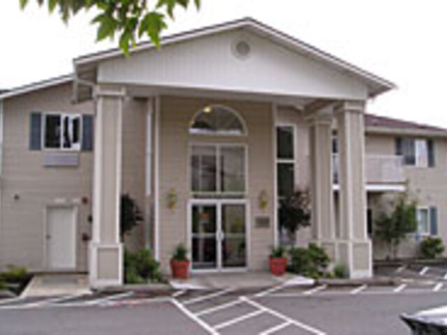 Rosecreek Senior Living Apartments