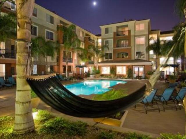 Apartment for Rent in Orange
