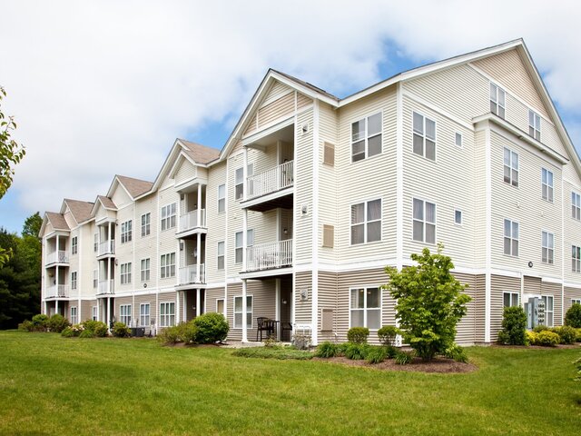 Apartment for Rent in Pembroke