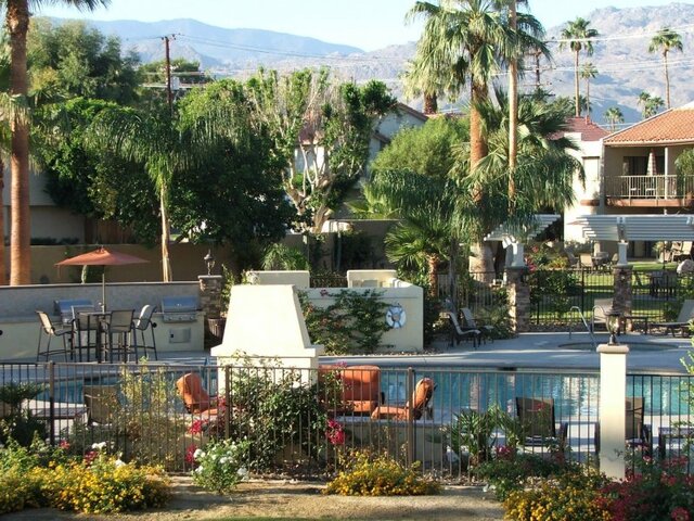 Apartment for Rent in Palm Desert