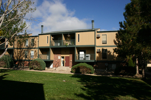 Peachtree Apartments | Denver, Colorado, 80235   MyNewPlace.com