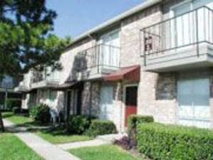 Clear Lake Village | Houston, Texas, 77058   MyNewPlace.com