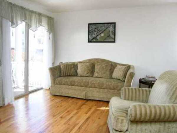 2 Bed 2 Bath (B)