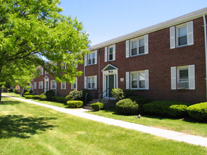 Brookside Commons | East Hartford, Connecticut, 06118   MyNewPlace.com