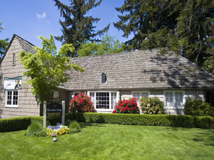 The Frank Estate | Portland, Oregon, 97223  Garden Style, MyNewPlace.com