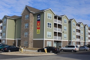 The Villas at Devils Glen | Bettendorf, Iowa, 52722  Mid Rise, MyNewPlace.com