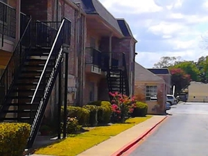 Pecan Shadows Apartments | Houston, Texas, 77091   MyNewPlace.com