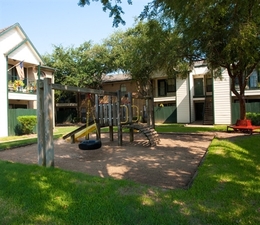 Baypointe Manor | Texas City, Texas, 77590  Garden Style, MyNewPlace.com