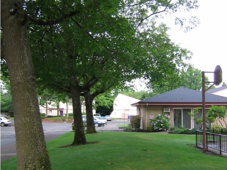 Firwood Manor Apartments