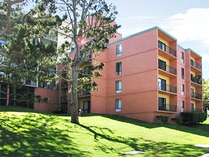 Lakewood Apartments | San Francisco, California, 94132  Mid Rise, MyNewPlace.com