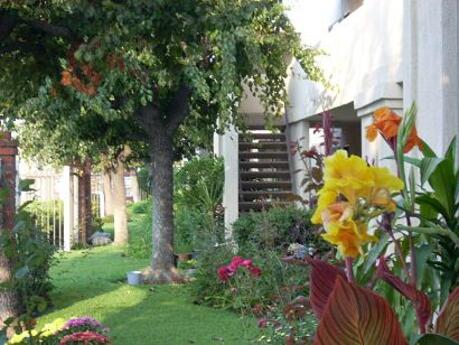 Apartment for Rent in Garden Grove