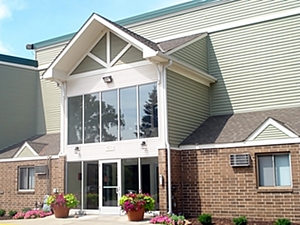 Pheasant Park Apartments | New Hope, Minnesota, 55428   MyNewPlace.com