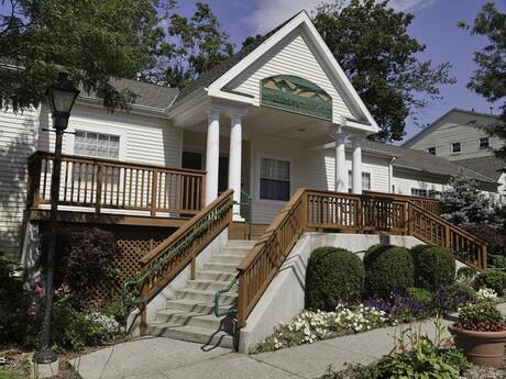 Apartment for Rent in Stamford